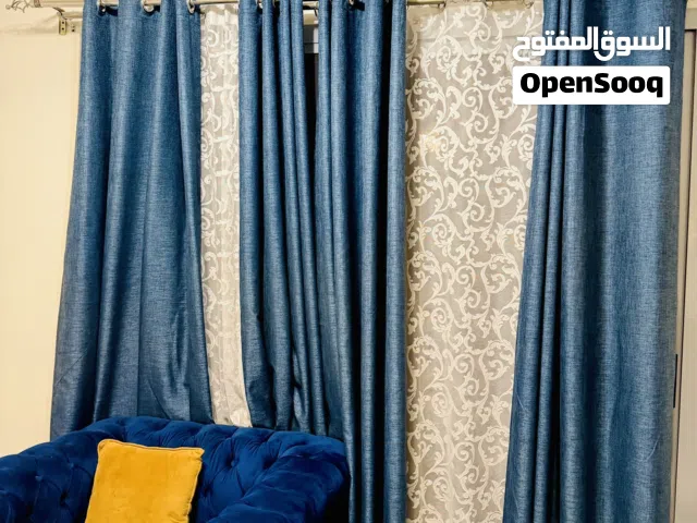 Curtain (good condition)