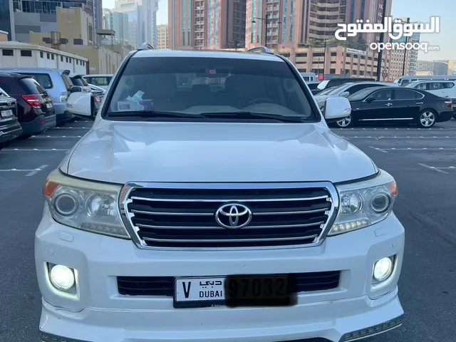 toyota land cruiser GCC low milage GXR 2014