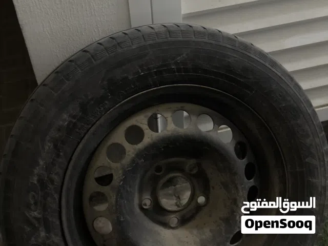 Honda odessey model 2010 For Sale: Tyre with Rim 215/60/R16