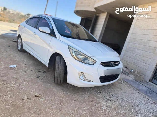 هيونداي اكسنت 2016