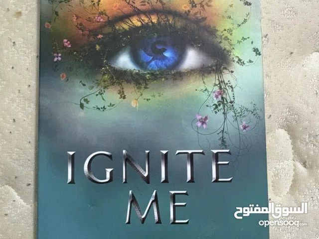 كتاب ignite me للبيع و اقدر انزل السعر