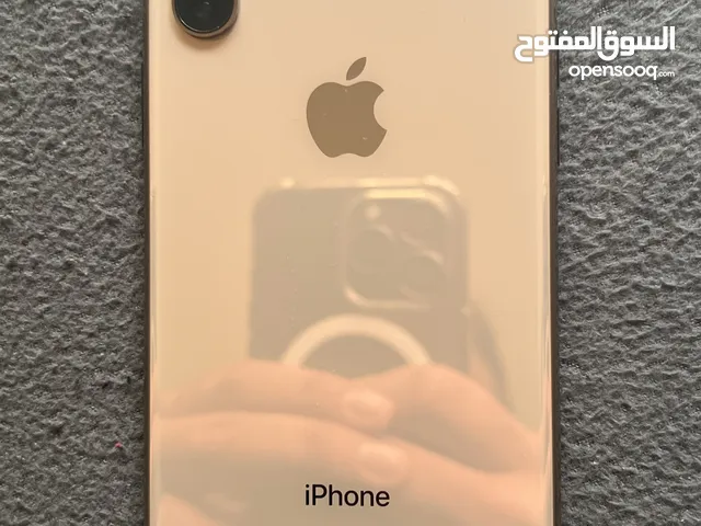 iPhone Xs gold