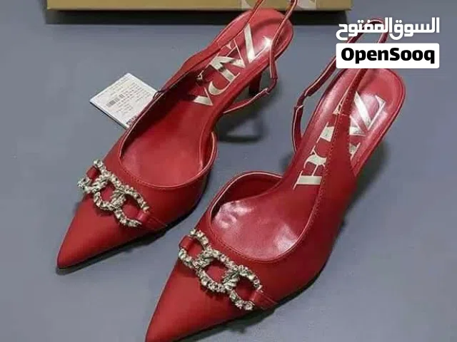 احذية جديده