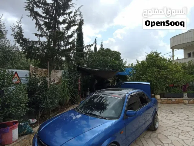 مازدا لانتس 323