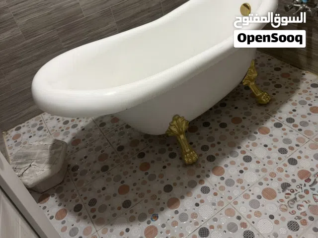 بانيو سباحه