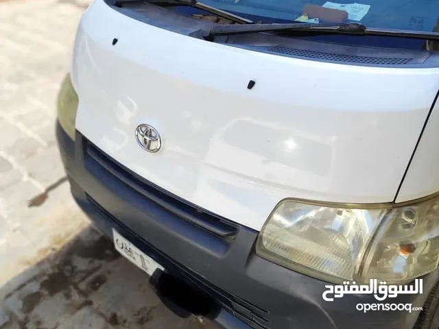 باص تويوتا تونسي موديل 2013
