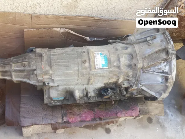 قطع غيار سيارة جنون (الملكة) دي فور جي  موديل 2000 .