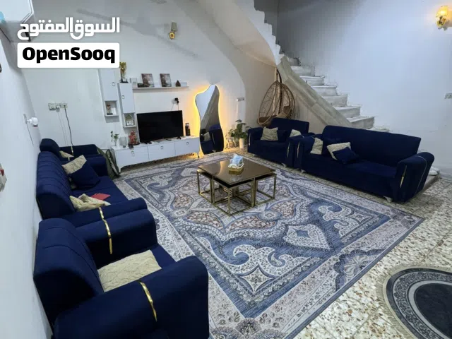 بيت للبيع في حي الخضراء . موقع مميز