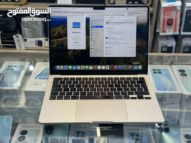 MacBook M2 2022