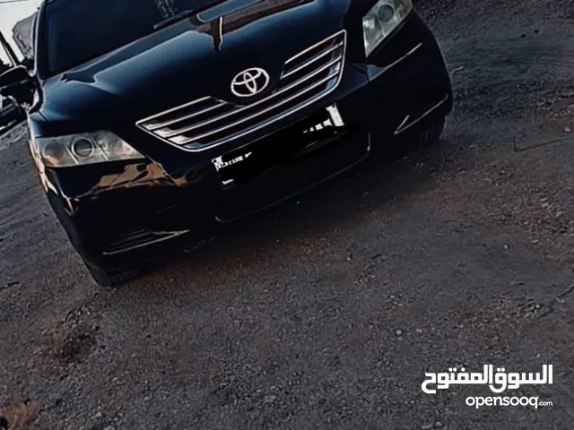 تويوتا كامري2008للبيع بسعر ممتاز9500