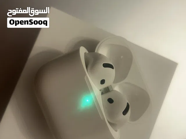 Apple AirPods 4 bought very recently good condition very good sound with box .ايربود ابل 4 جديدة م
