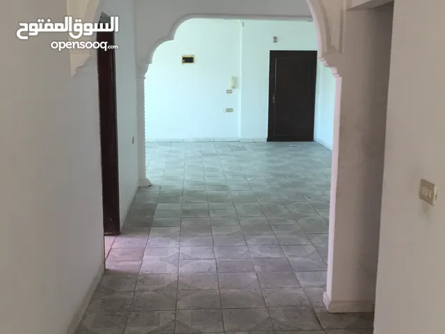 145 m2 3 Bedrooms Apartments for Rent in Zarqa Al Zarqa Al Jadeedeh