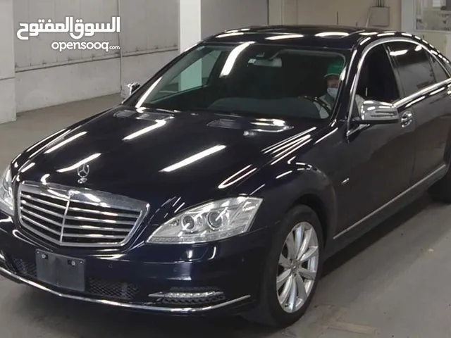 Mercedes benz All parts available. online order , and delivery service available