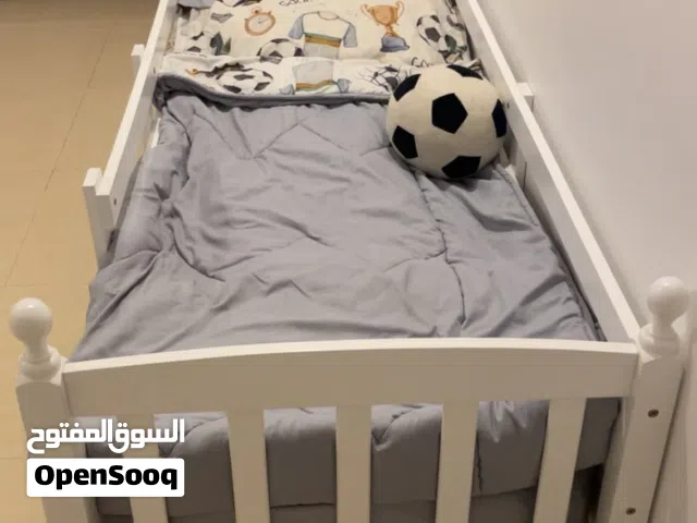 سرير أطفال