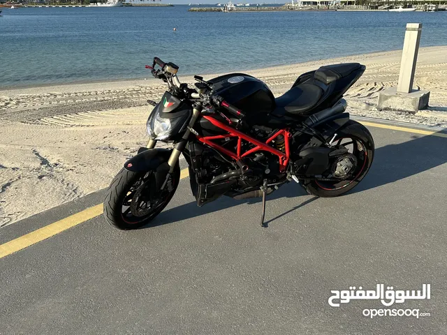 Ducati Supersport S 2013 in Dubai