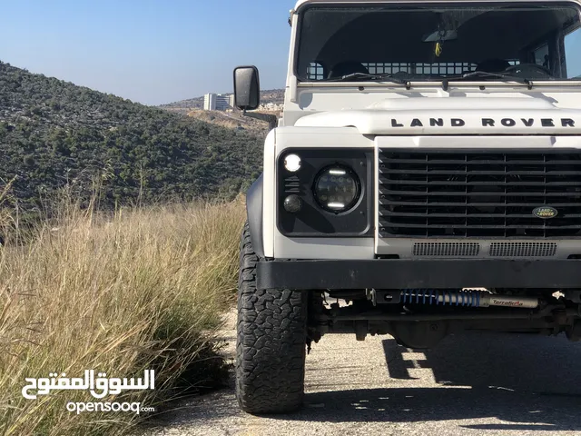 Used Land Rover Defender in Ramallah and Al-Bireh