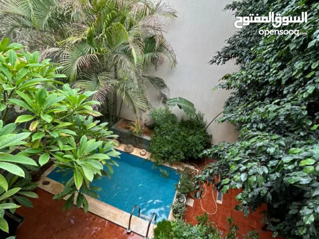 فيلا للبيع سعر كزيوني$