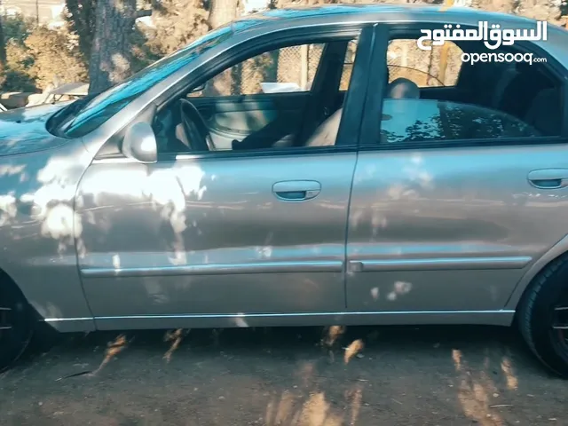 سيارة دايو لانوس موضيل 2002 موتور 1600 السيارة لعبة بالنايلون منفولة جديد مش ناقصها غير الصلاة ع نبي