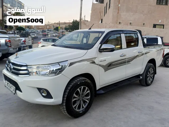 2018 Toyota Hilux SR5