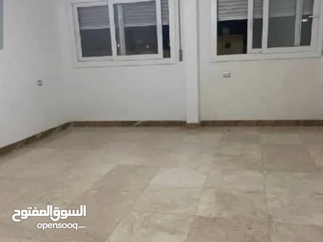 400 m2 More than 6 bedrooms Apartments for Rent in Tripoli Al-Hashan