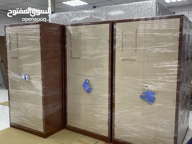 دولاب ملابس حديد بأبين جديد