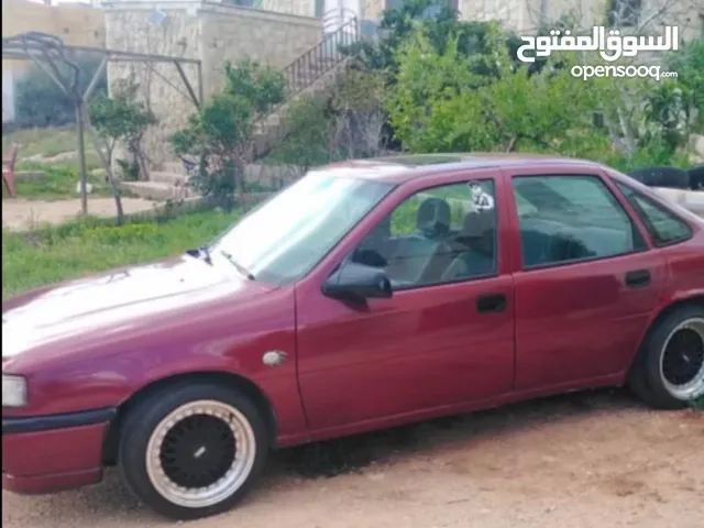 Used Opel Vectra in Madaba