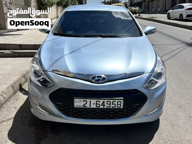 2013 هيونداي سوناتا Limited