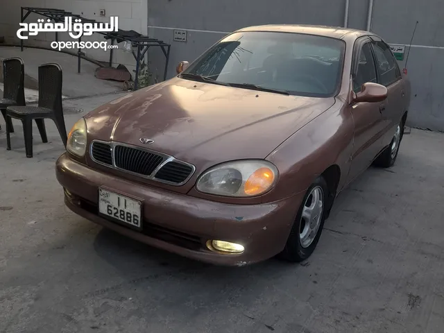 Used Daewoo Lanos in Salt