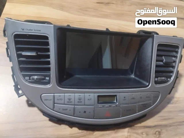 شاشة هونداي جينيسيس