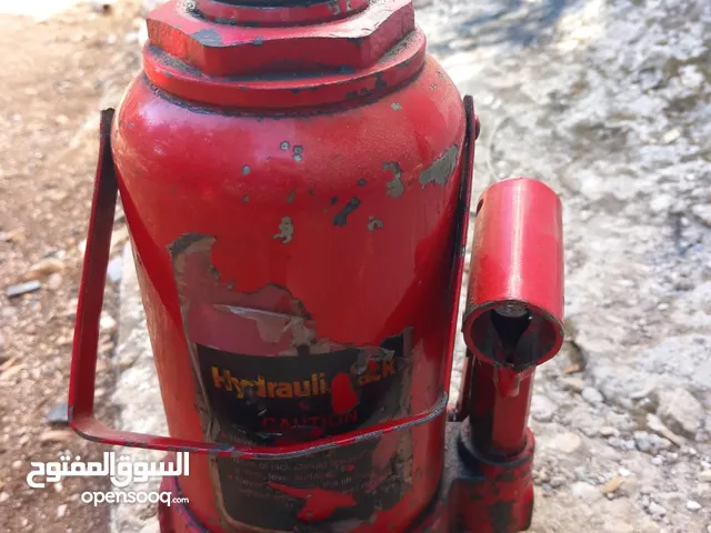 جك سيارات كبيره
