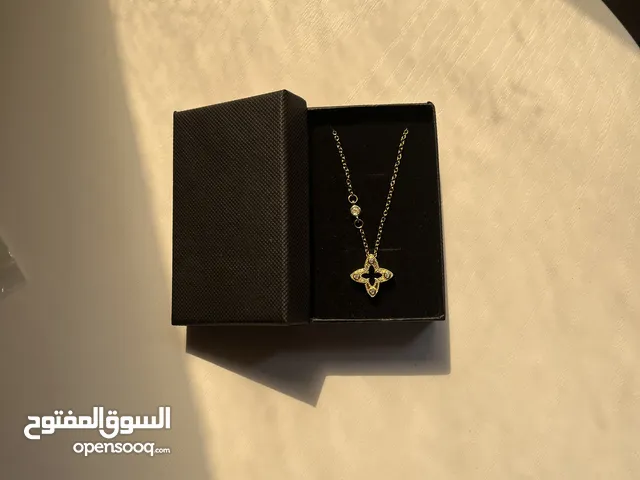 عقد جديد مطلي ذهب متوفر تسليم فوري