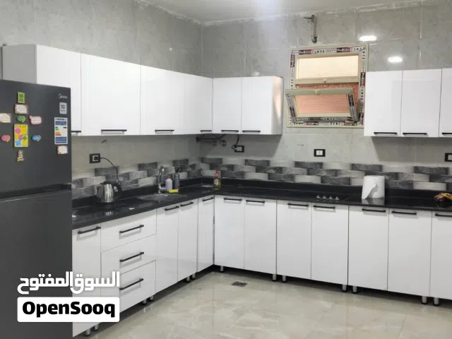 مطبخ 7 قطع بالدولاب بمساحه 2.50 متر