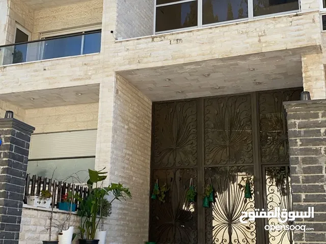 145 m2 3 Bedrooms Apartments for Rent in Amman Al Rabiah