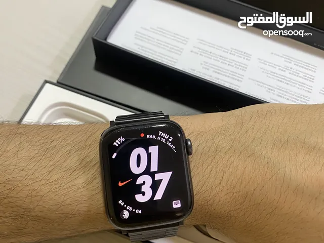 Apple smart watches for Sale in Muscat