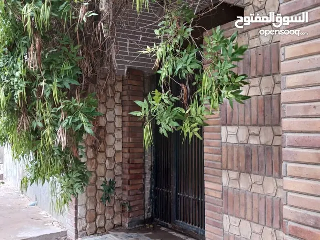 400 m2 More than 6 bedrooms Villa for Rent in Tripoli Al-Hashan