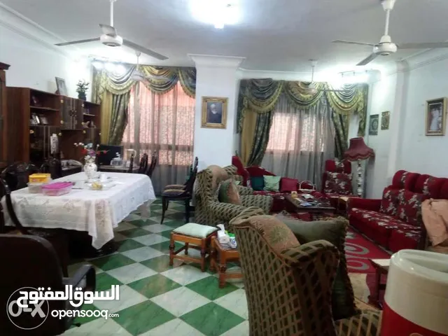 130 m2 2 Bedrooms Apartments for Sale in Cairo Gesr Al Suez