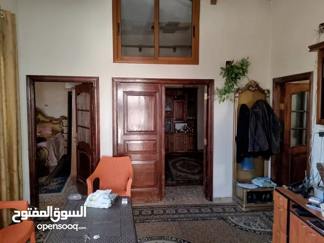 200 m2 3 Bedrooms Townhouse for Sale in Homs Shin