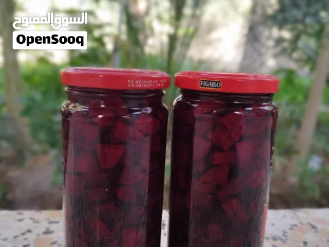 للبيع مخلل شمندر من صنع أيادي عمانية