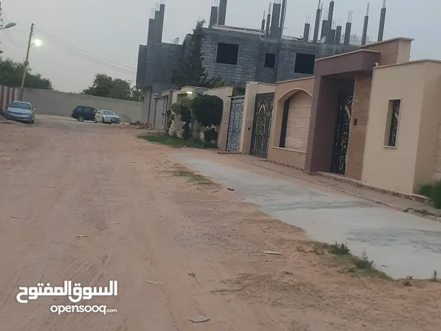 أرض سكنية في مدينة طرابلس منطقة تاجوراء  جهة مركز البحوث الصناعية خلف عمارات بحوث الصناعية