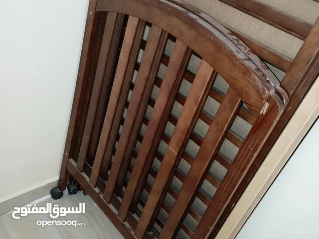 سرير اطفال ممتاز جدا