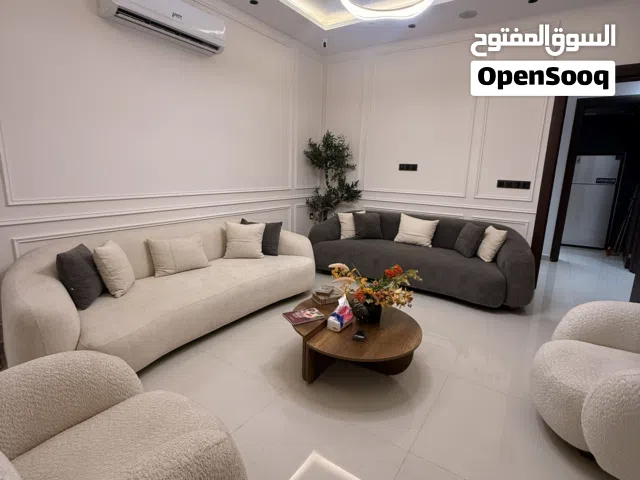 تخم للبيع مستعمل لمدة اسبوع فقط نظيف جداً السعر مليون فقط