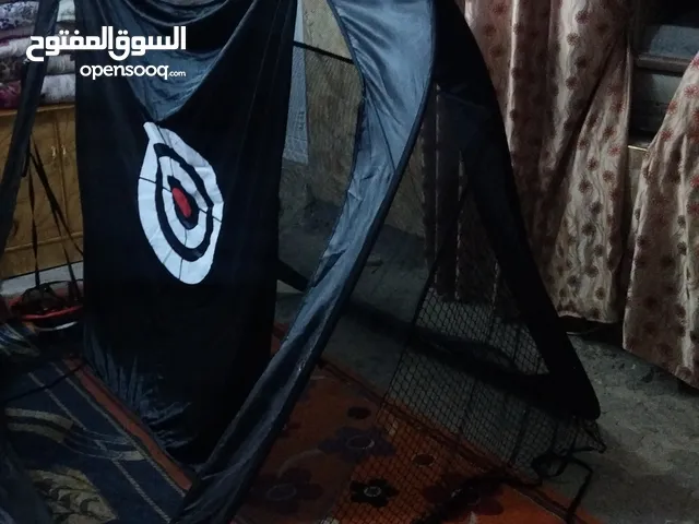 مرمى كرة القدم مع كرة السلة مع قطعة لرمي السهام  يصلح للمدارس الأهلية او بيت كبير للعب