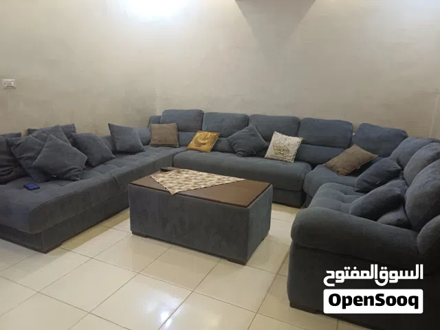 للبيع كنب مودرن تفصيل استخدام بسيط جدا