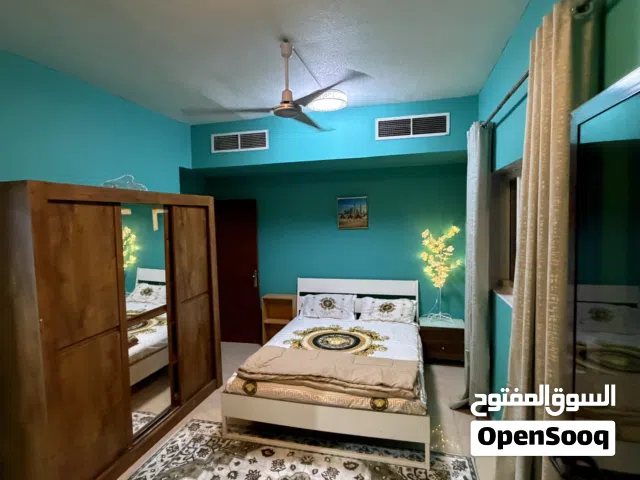Fully furnished 2 BHK with 2 bathrooms and balcony with big kitchen