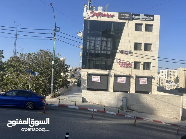 مكتب للايجار مساحة 100 متر مدخل خاص بجانب بنك فلسطين الفرع الرئيسي عين مصباح تشطيب سوبر ديلوكس