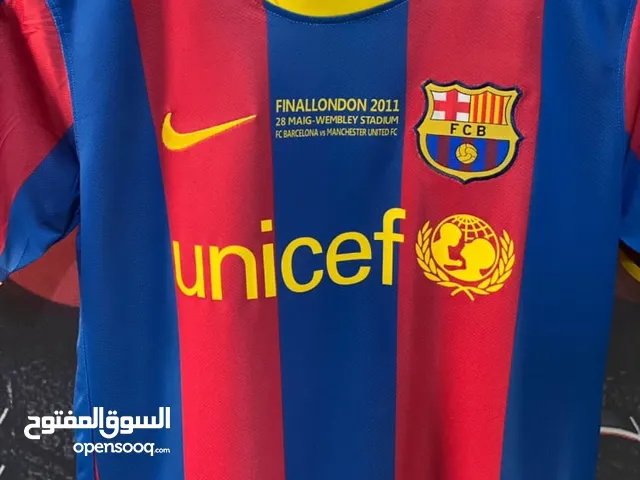 تيشرت برشلونه 2011 جديد نسخة لاعبين مقاس 2XL