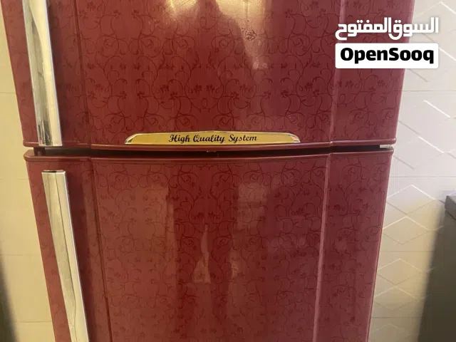 ثلاجه للبيع