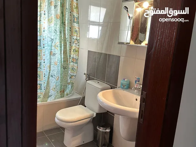 205 m2 4 Bedrooms Apartments for Sale in Amman Dahiet Al-Nakheel