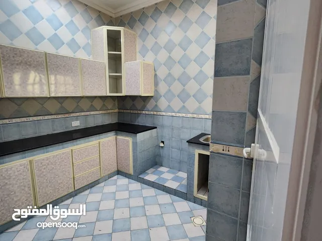 120 m2 2 Bedrooms Apartments for Rent in Muscat Ghubrah