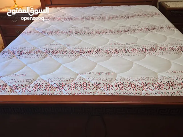 فرشة نوم سرير مزوج طبية